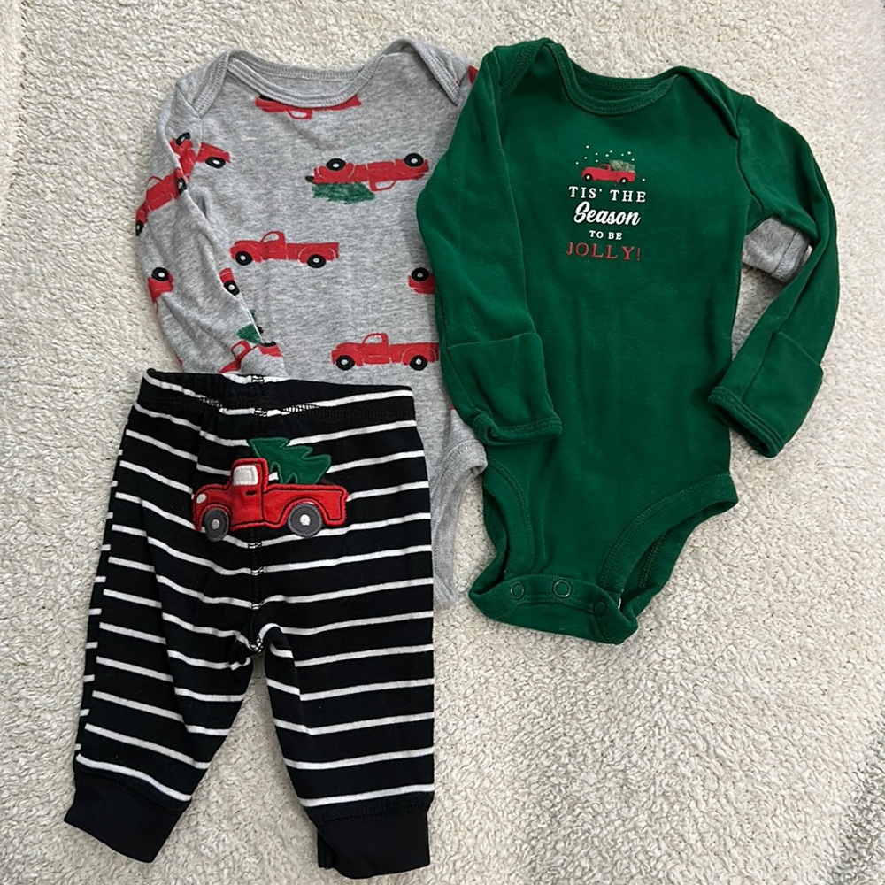 EUC Carter’s 3 Piece Christmas Truck Set - Newborn